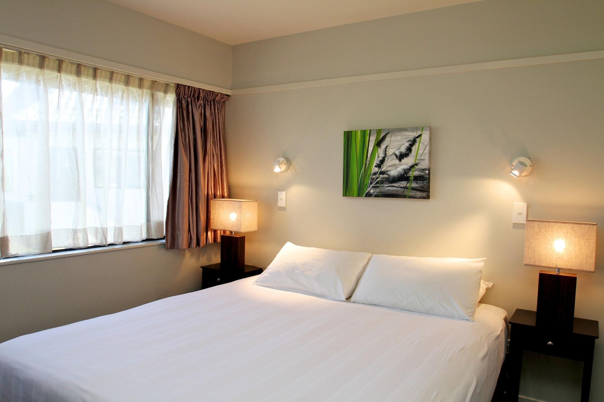 The Beachcomber Hotel Nelson Luaran gambar