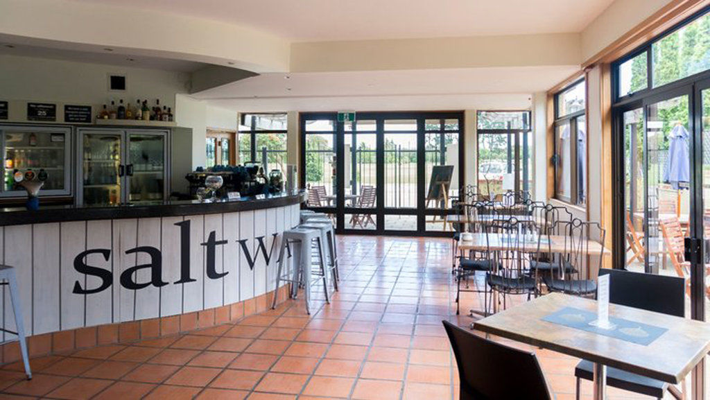 The Beachcomber Hotel Nelson Luaran gambar