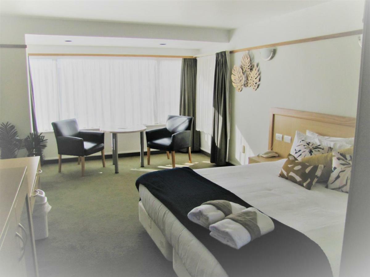 The Beachcomber Hotel Nelson Luaran gambar